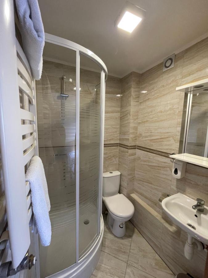 Hotelik Gold Рашин Екстер'єр фото